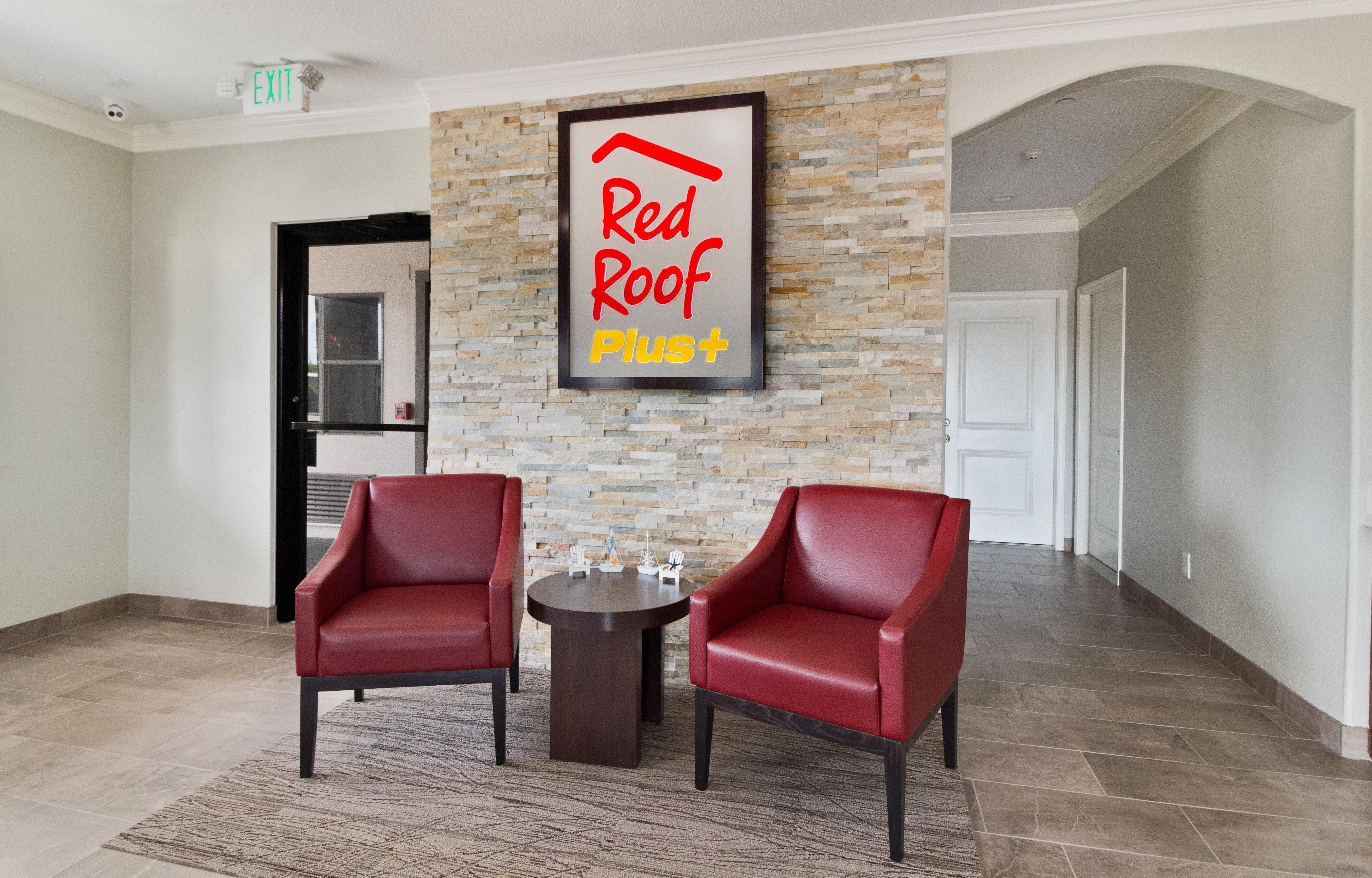 Red Roof Inn Plus + Galveston - Beachfront Exterior foto